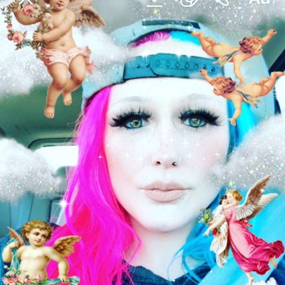 Meet your Posher, Sharla